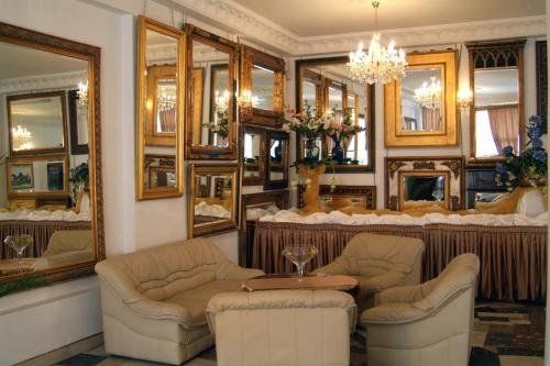 My Warsaw Residence - Czarny Kot Exteriör bild